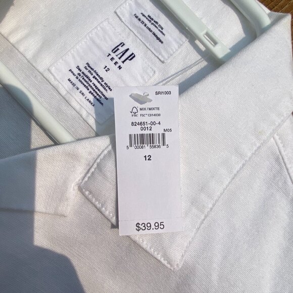 NEW GAP Teen Cotton Relaxed Shirt - Picture 2 of 9